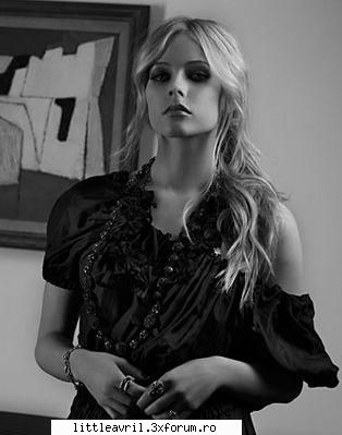 sh asta... :rolleyes: alb-negru
