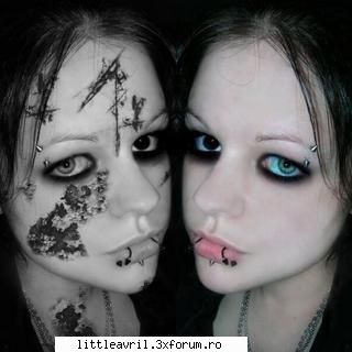 Emo girls - asta nu e emo. e mai mult dark ultima poza e tare - Emo pics
